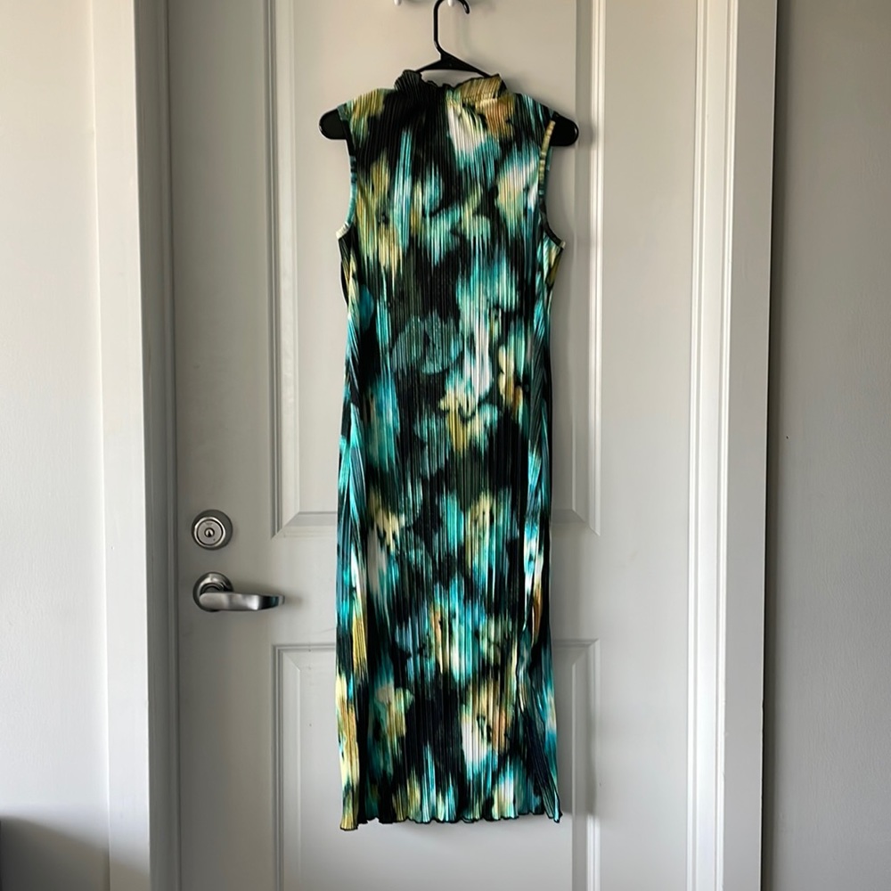 💚Future Collective by Gabriella Karefa-Johnson 💚Size S 💚Worn only once!